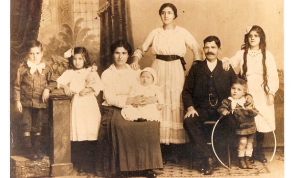 תמונת משפחה היסטורית