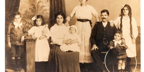 תמונת משפחה היסטורית